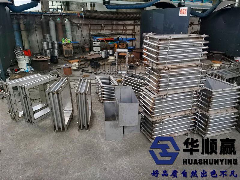 不銹鋼柔性接頭,波紋補償器,管道膨脹節(jié)
